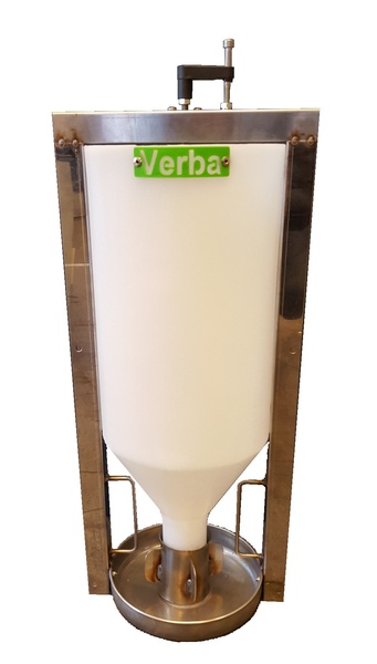 Customisation: Piglet feeder raised to 700mm Bespoke piglet feeder