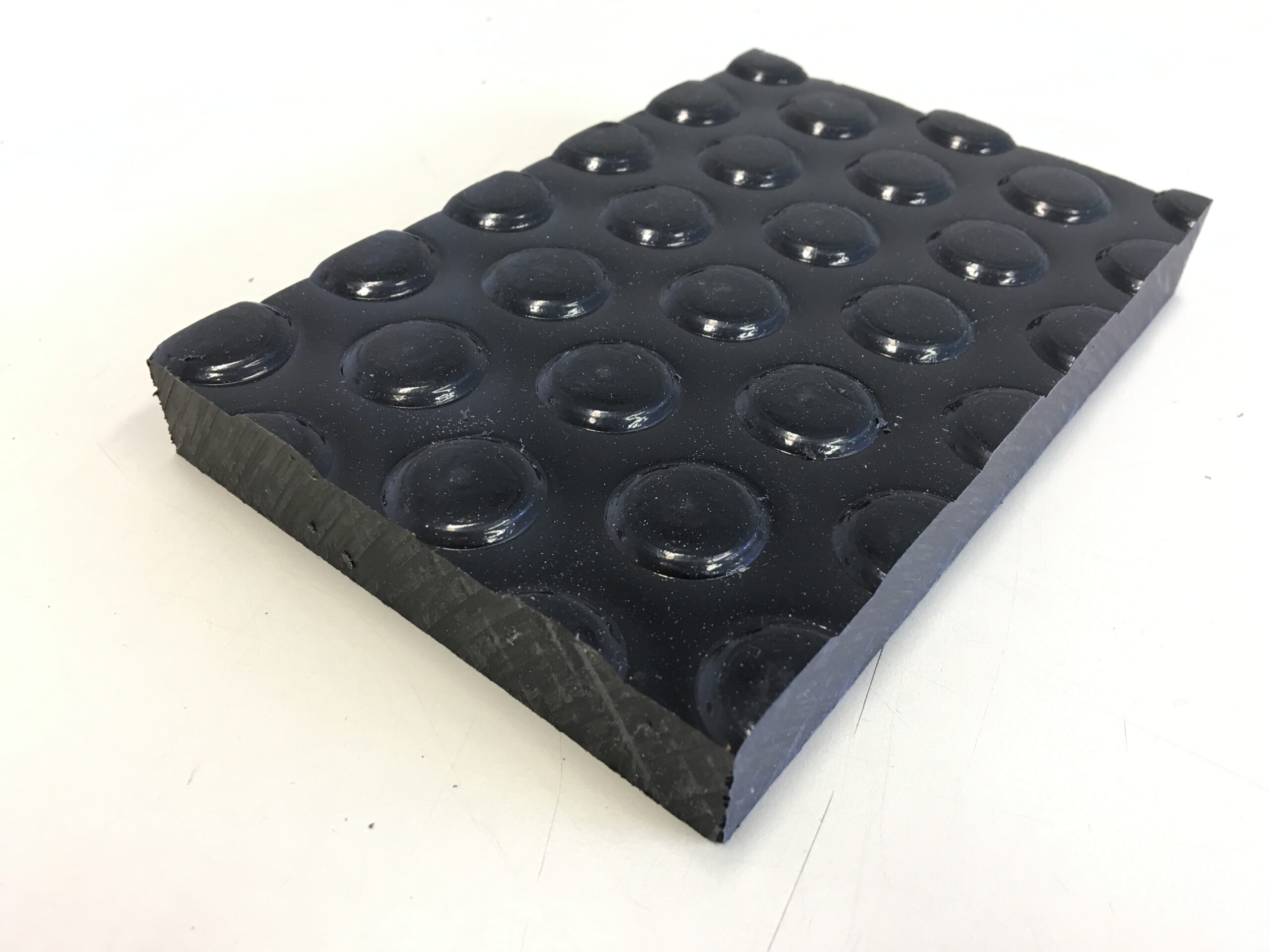 F-CE button black